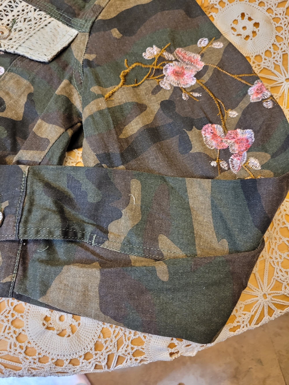 POL Camo Jacket with Pink Floral Appliqué and Lace - Picture 10 of 10